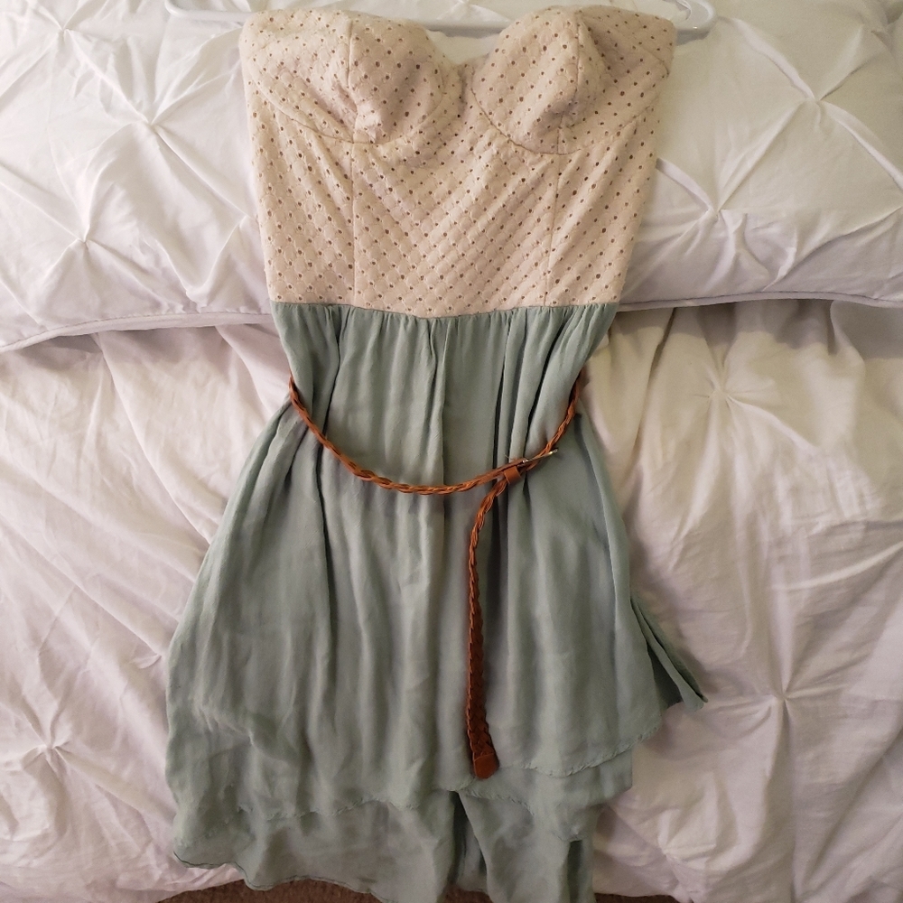 Strapless dress